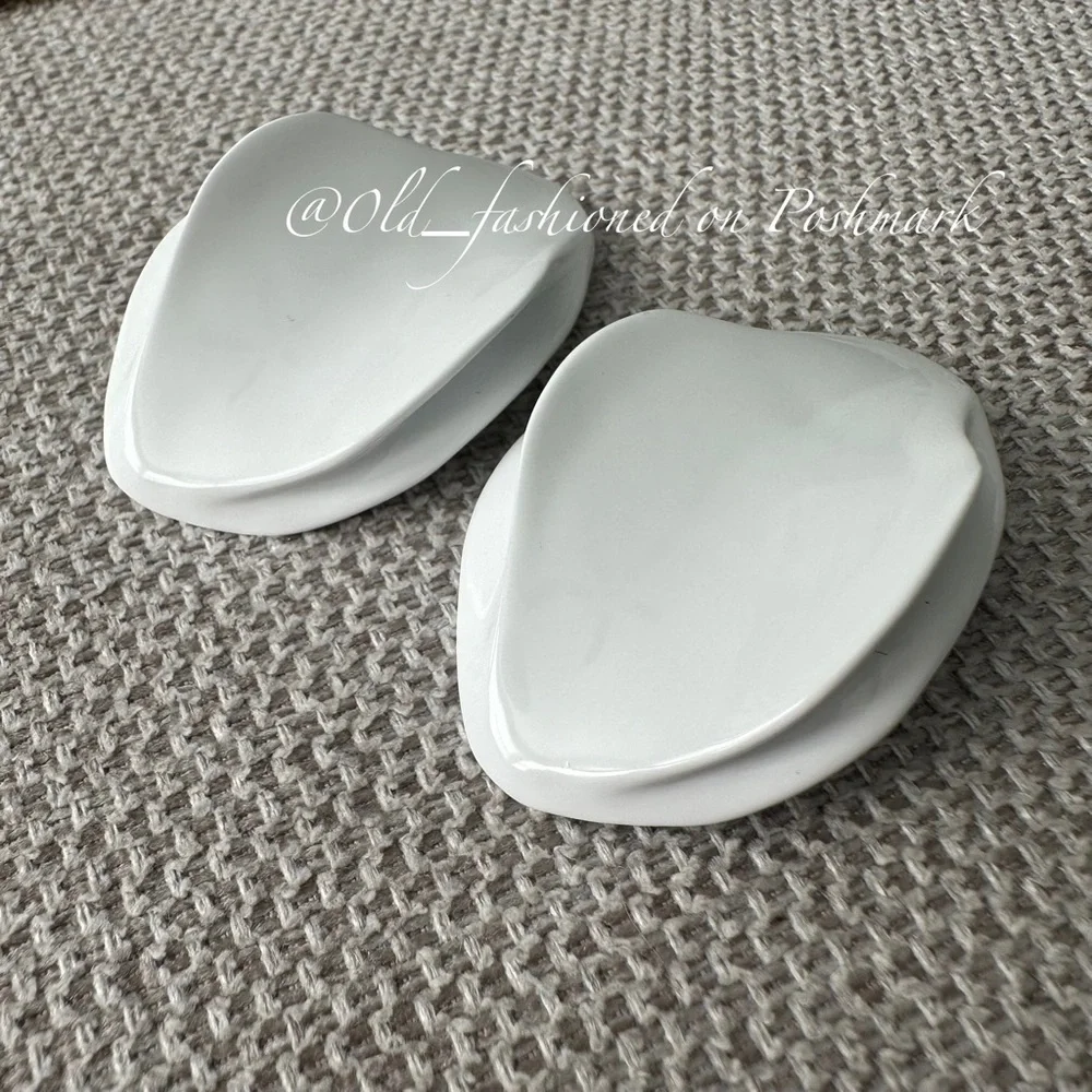 CULT GAIA Erin Clip On Earrings - Picture 6 of 10